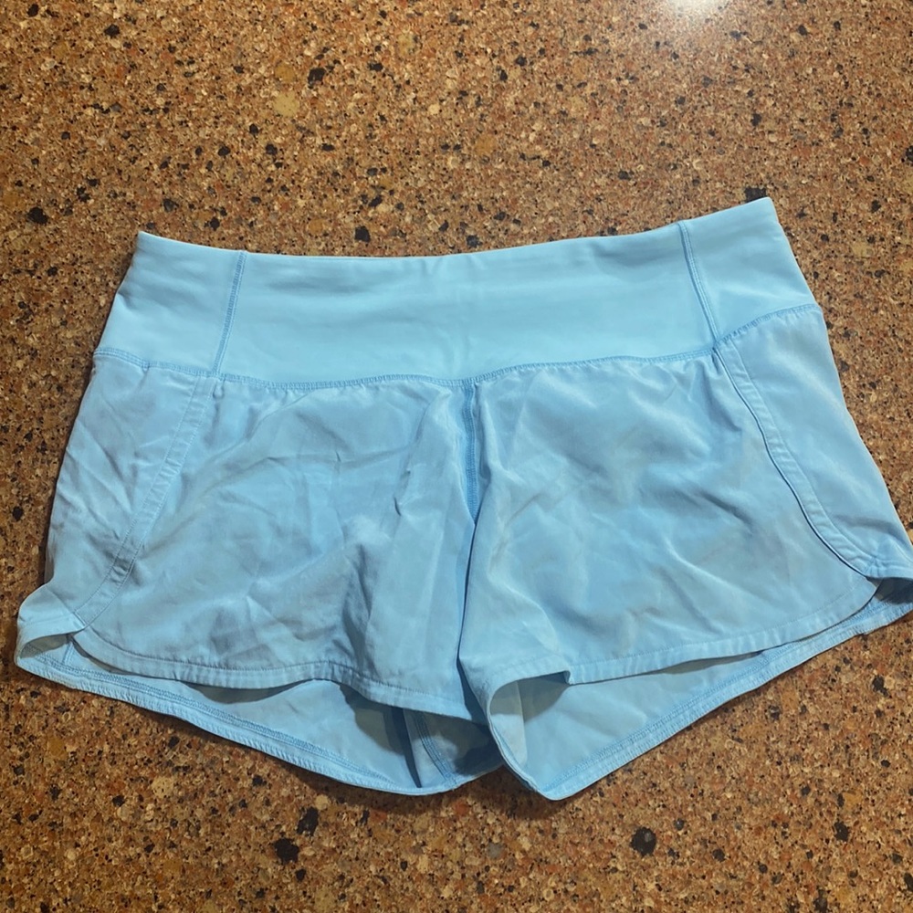 Lululemon speed up 4inch size 6